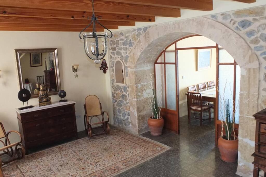 Villa Maria, Bonita Casa Con Jardin Y Piscina Privada En Andraitx Bagian luar foto
