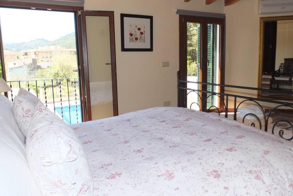 Villa Maria, Bonita Casa Con Jardin Y Piscina Privada En Andraitx Bagian luar foto